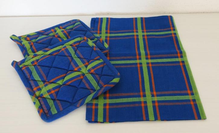 Nieuwe set pannenlappen en theedoek, Fair Trade, vintage, Huis en Inrichting, Keuken | Textiel, Nieuw, Theedoek of Handdoek, Ophalen of Verzenden