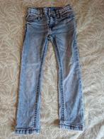 Leuke jeans met lage taille - gratis bij andere jeans, Kinderen en Baby's, Kinderkleding | Maat 104, Broek, Gebruikt, Jongen of Meisje