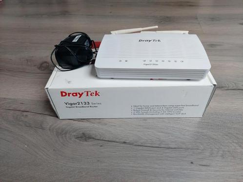 2x DrayTek Vigor2133 en 2135ac router, Computers en Software, Routers en Modems, Zo goed als nieuw, Ophalen of Verzenden