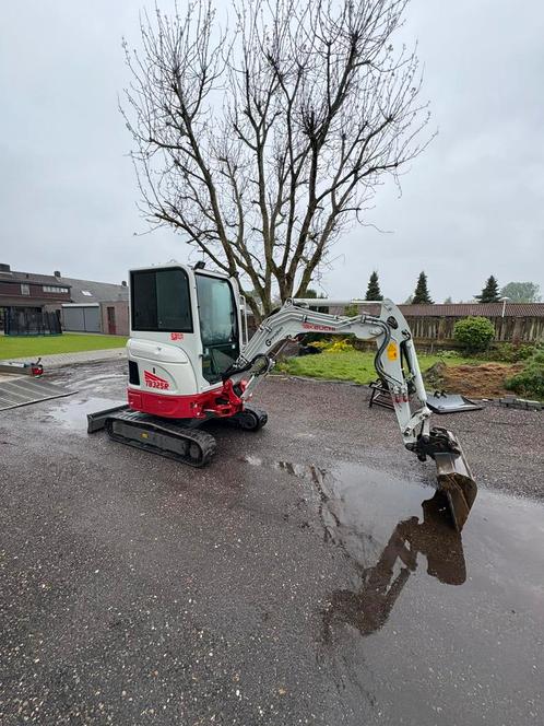 Takeuchi TB325R, Zakelijke goederen, Machines en Bouw | Kranen en Graafmachines, Graafmachine, Ophalen