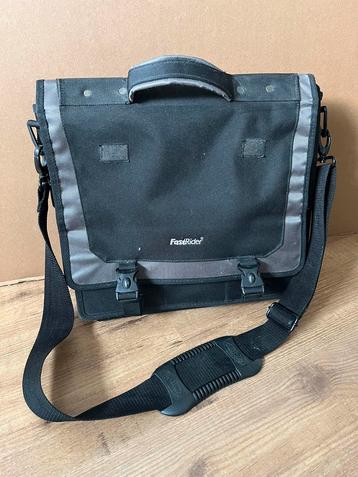 Fietstas voor laptop (beveiligd) beschikbaar voor biedingen