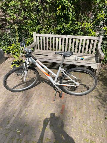 Giant mountainbike beschikbaar voor biedingen