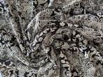Stof goud zwart nr 2 glitter jersey tricot, Overige materialen, 120 cm of meer, Zwart, Ophalen of Verzenden