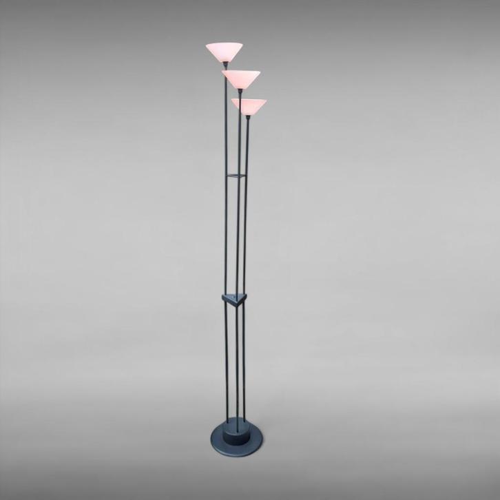 Postmodern Dutch Design Uplighter Floor Lamp H 184cm, Huis en Inrichting, Lampen | Vloerlampen, Zo goed als nieuw, 150 tot 200 cm