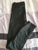 Pieces Zwarte Coated Broek Maat M, Kleding | Dames, Maat 38/40 (M), Zwart, Ophalen of Verzenden, Lang
