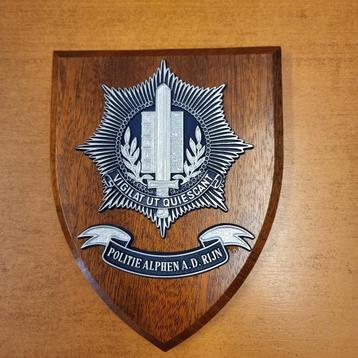 Politie Alphen a.d. rijn bordje beschikbaar voor biedingen