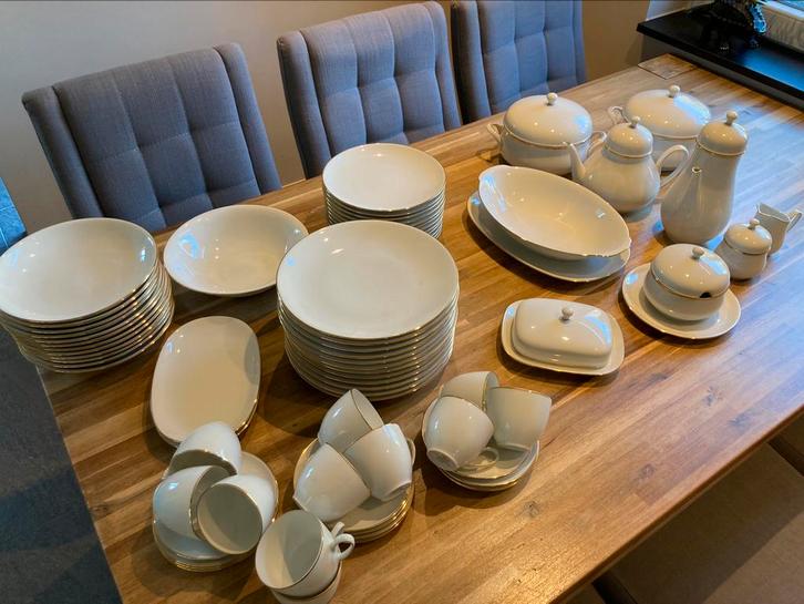 Mooi Hutschenreuther 1814 servies, Antiek en Kunst, Antiek | Servies compleet, Ophalen