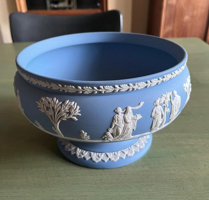Wedgwood Jasperware Blue, biscuit aardewerk, 7 stuks, Verzamelen, Porselein, Kristal en Bestek, Zo goed als nieuw, Overige typen