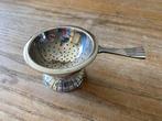 Vintage verzilverde theezeef met lekbakje Douwe Egberts zgan, Ophalen of Verzenden, Zilver