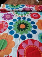 Retro kleuren lap stof, Hobby en Vrije tijd, Stoffen en Lappen, 120 cm of meer, Ophalen of Verzenden, Zo goed als nieuw, Katoen