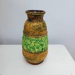 Vintage geel groene West Germany WB 111 vaas, Antiek en Kunst, Antiek | Vazen, Ophalen of Verzenden