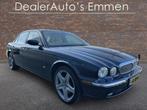 Jaguar XJ 3.0 V6 ORIGINEEL NL AUTO YOUNGTIMER, Auto's, 238 pk, Achterwielaandrijving, Gebruikt, Blauw