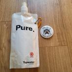 Q-dance button en tap water zak, Verzamelen, Speldjes, Pins en Buttons, Ophalen of Verzenden, Gebruikt, Overige onderwerpen, Button