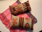 Twee kelim kussentjes van wol, Huis en Inrichting, Woonaccessoires | Kussens, Ophalen, Zo goed als nieuw, Rechthoekig