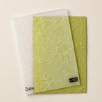 Stampin' Up! Embossing folder Layered Leaves, Hobby en Vrije tijd, Kaarten | Zelf maken, Ophalen of Verzenden, Zo goed als nieuw