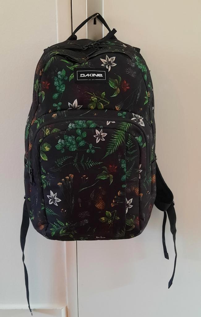 Dakine campus M 25 ltr, Sieraden, Tassen en Uiterlijk, Tassen | Schooltassen, Zo goed als nieuw, Rugtas, Ophalen of Verzenden
