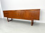 Vintage dressoir Stonehill, Huis en Inrichting, Kasten | Dressoirs, Verzenden, 150 tot 200 cm, Teakhout, Zo goed als nieuw