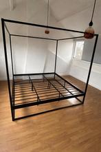 Zwart metalen hemelbed 180x200 - Zo goed als nieuw!, Ophalen, Zwart, Tweepersoons, Zo goed als nieuw