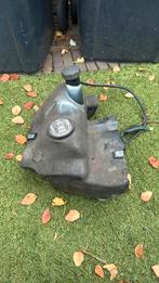Vespa s benzine tank 2012, Fietsen en Brommers, Ophalen, Zo goed als nieuw, Tank, Vespa