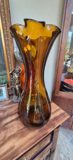 Grote zware murano glas vaas 44 cm hoog, Antiek en Kunst, Antiek | Vazen, Ophalen of Verzenden