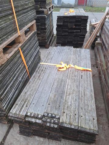 Hardhouten  vlonderplanken  terras  vlonder  border beschikbaar voor biedingen