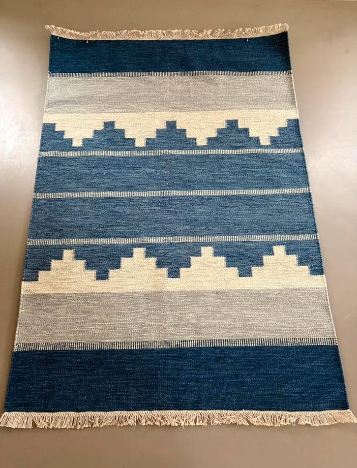 Nieuw handgeweven wollen vloerkleed rollakan Waves, Huis en Inrichting, Stoffering | Tapijten en Kleden, Nieuw, 100 tot 150 cm