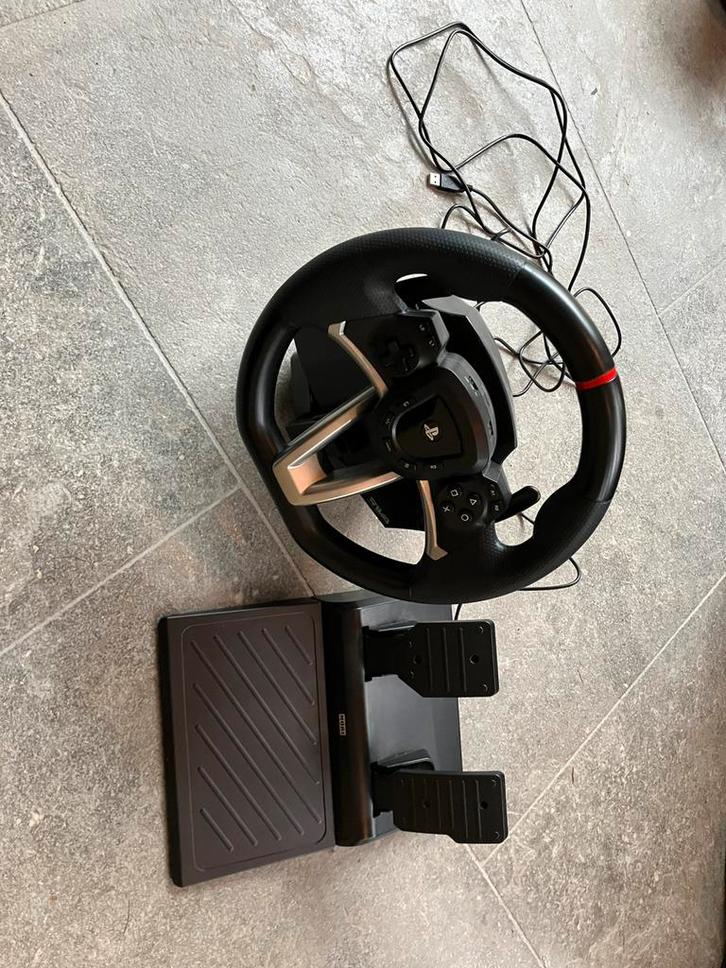 Racing Wheel APEX, Spelcomputers en Games, Spelcomputers | Sony PlayStation Consoles | Accessoires, Zo goed als nieuw, PlayStation 4