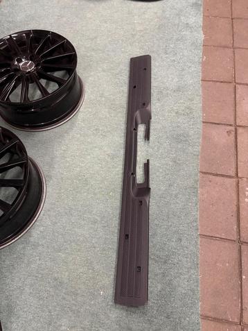 Mercedes-Benz Vito / Viano instaplijst achterbumper beschikbaar voor biedingen