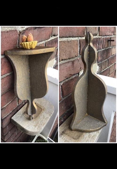 Leuk apart houten wandplankje, console, van hout, licht goud, Huis en Inrichting, Woonaccessoires | Wandplanken en Boekenplanken