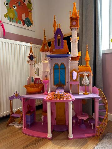 Disney prinses kasteel beschikbaar voor biedingen
