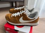 NIKE AIR PEGASUS 83 LTR – Retro stijl, moderne flair!, Kleding | Heren, Schoenen, Overige kleuren, Nike, Ophalen of Verzenden