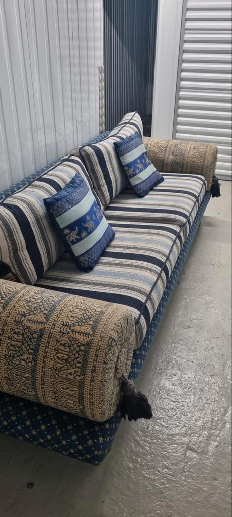 Bank Casablanca van Dutch Seating Company in blauwe tinten, Huis en Inrichting, Banken | Sofa's en Chaises Longues, Zo goed als nieuw