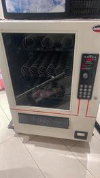 Werkende Chips en snoep automaat, Ophalen, Zo goed als nieuw