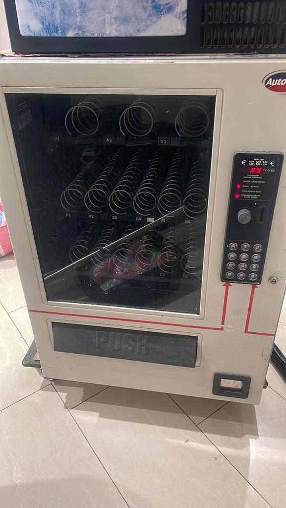 Werkende Chips en snoep automaat, Verzamelen, Automaten | Overige, Zo goed als nieuw, Ophalen
