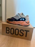 Yeezy boost 700, Kleding | Heren, Schoenen, Overige kleuren, Ophalen of Verzenden, Sneakers of Gympen, Gedragen