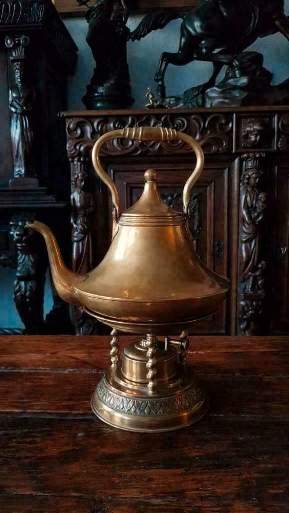 Zeldzame Kantelbare theepot- koper en brons, Antiek en Kunst, Kunst | Overige Kunst, Ophalen of Verzenden