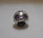 Zilveren Pandora voetbal bedel met paarse stenen nr.1224, Verzenden, Pandora, Zo goed als nieuw, 1 bedel