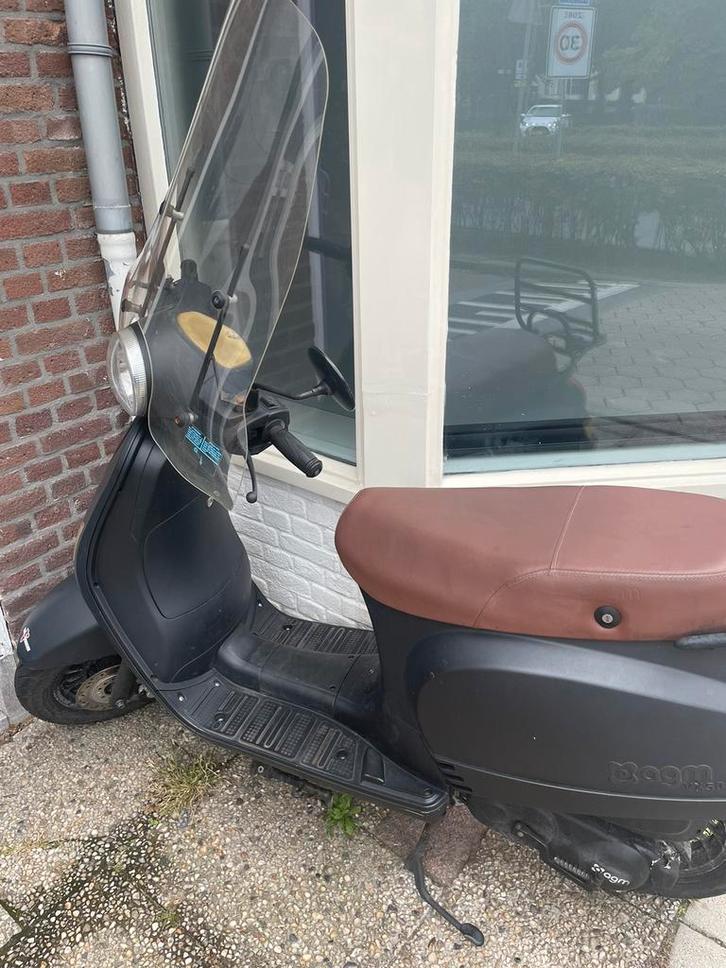Agm vx50 “blue plate”, Fietsen en Brommers, Snorfietsen en Snorscooters, Zo goed als nieuw, Overige merken, Benzine, Ophalen of Verzenden