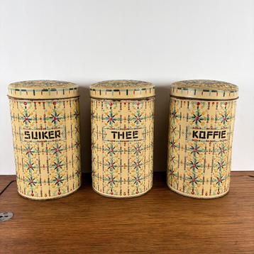 3 vintage blikken beschikbaar voor biedingen