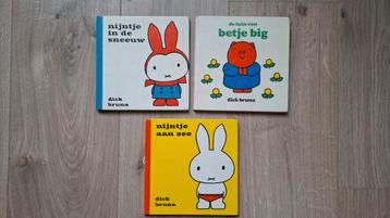 Vintage Nijntje boekjes. beschikbaar voor biedingen