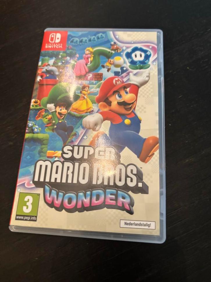 Super Mario Bros. Wonder - Nintendo Switch, Spelcomputers en Games, Games | Nintendo Switch, Zo goed als nieuw, Platform, 3 spelers of meer