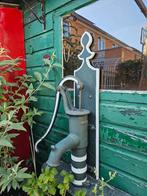 Vintage gietijzeren handpomp landelijke decoratie, Tuin en Terras, Ophalen, Zo goed als nieuw, Handmatig, Overige typen