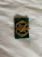 Geneeskundige dienst baret embleem, Verzamelen, Ophalen of Verzenden, Landmacht, Nederland, Embleem of Badge