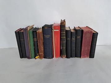 Verzameling Antieke Kerkboeken (Room Katholiek) vanaf 1840 beschikbaar voor biedingen