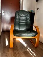 Mooie Houte stoel met groen leer, Huis en Inrichting, Fauteuils, Ophalen, Zo goed als nieuw, 50 tot 75 cm, Leer