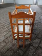 Poppen bedje, Ophalen, Zo goed als nieuw, Babypop