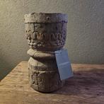 Sobere stoere vijzel Aura peeperkorn, Ophalen of Verzenden, Rond, Minder dan 25 cm, Minder dan 40 cm