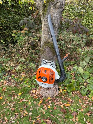 Stihl BR 600 ruggedragen benzine bladblazer hele nette!!! beschikbaar voor biedingen