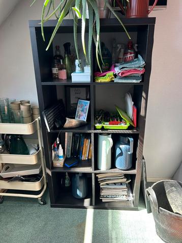 Ikea zwart/bruine kallax kast (GRATIS)!