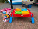 Mega bloks tafel plus blokken, Ophalen, Zo goed als nieuw